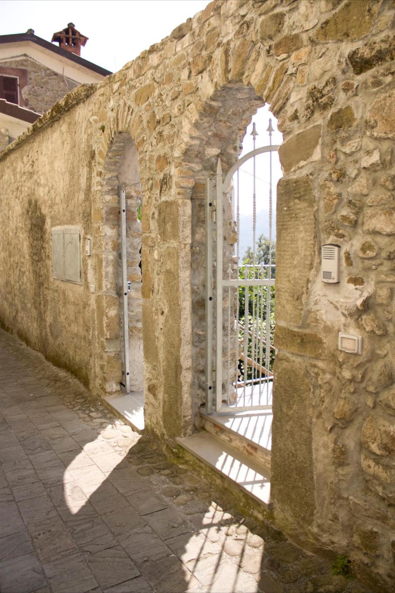 Pensjonat Al Castello Da Annamaria Beverino Zewnętrze zdjęcie
